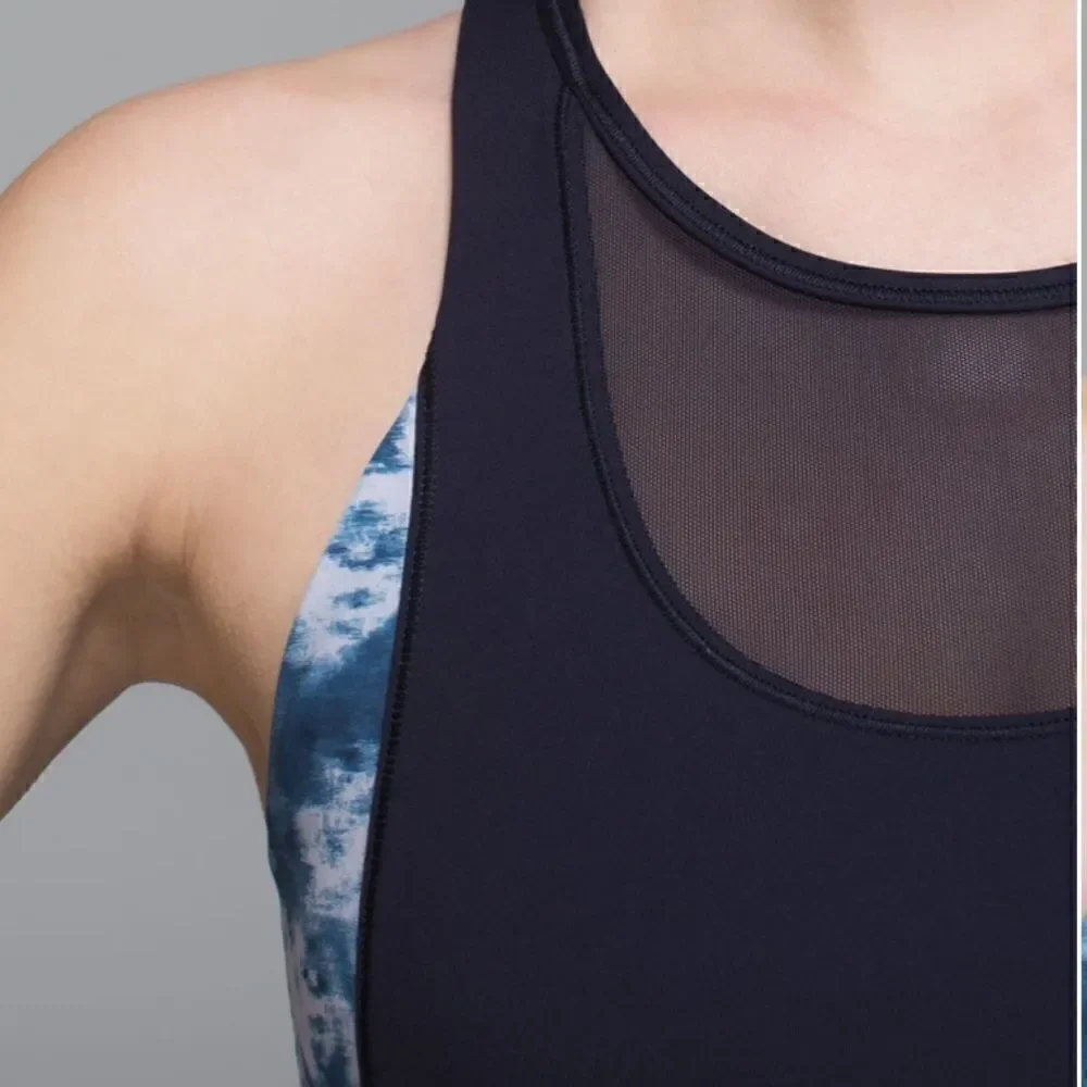 lululemon athletica this sleek